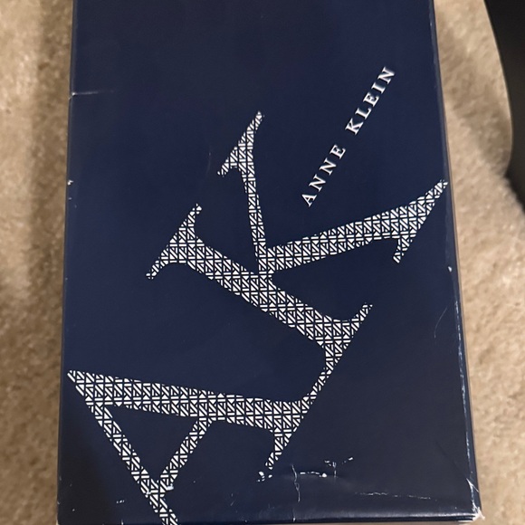 Anne Klein Brown Croc-Patterned Loafers with Gold Detail - Picture 9 of 9